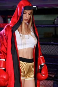 Boxing Babe